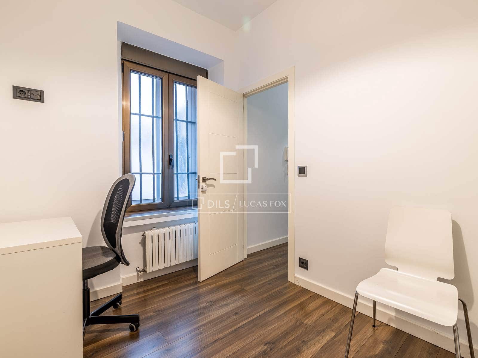 Appartement de 3 chambres à louer à Madrid ville - 2 950 € (Ref: 9996025)