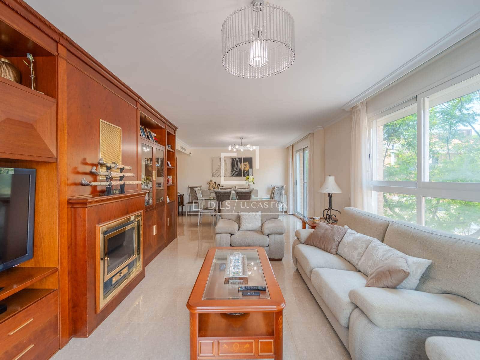 8 slaapkamer Commercieel te koop in Pucol met garage - € 1.075.000 (Ref: 9996026)