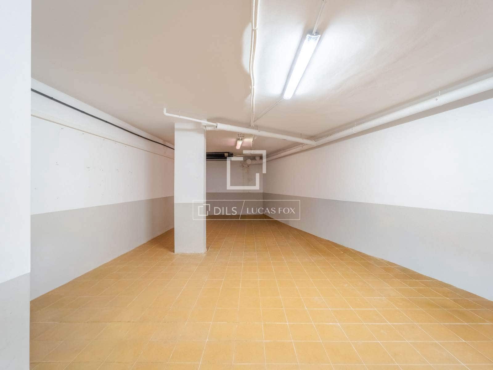 8 slaapkamer Commercieel te koop in Pucol met garage - € 1.075.000 (Ref: 9996026)