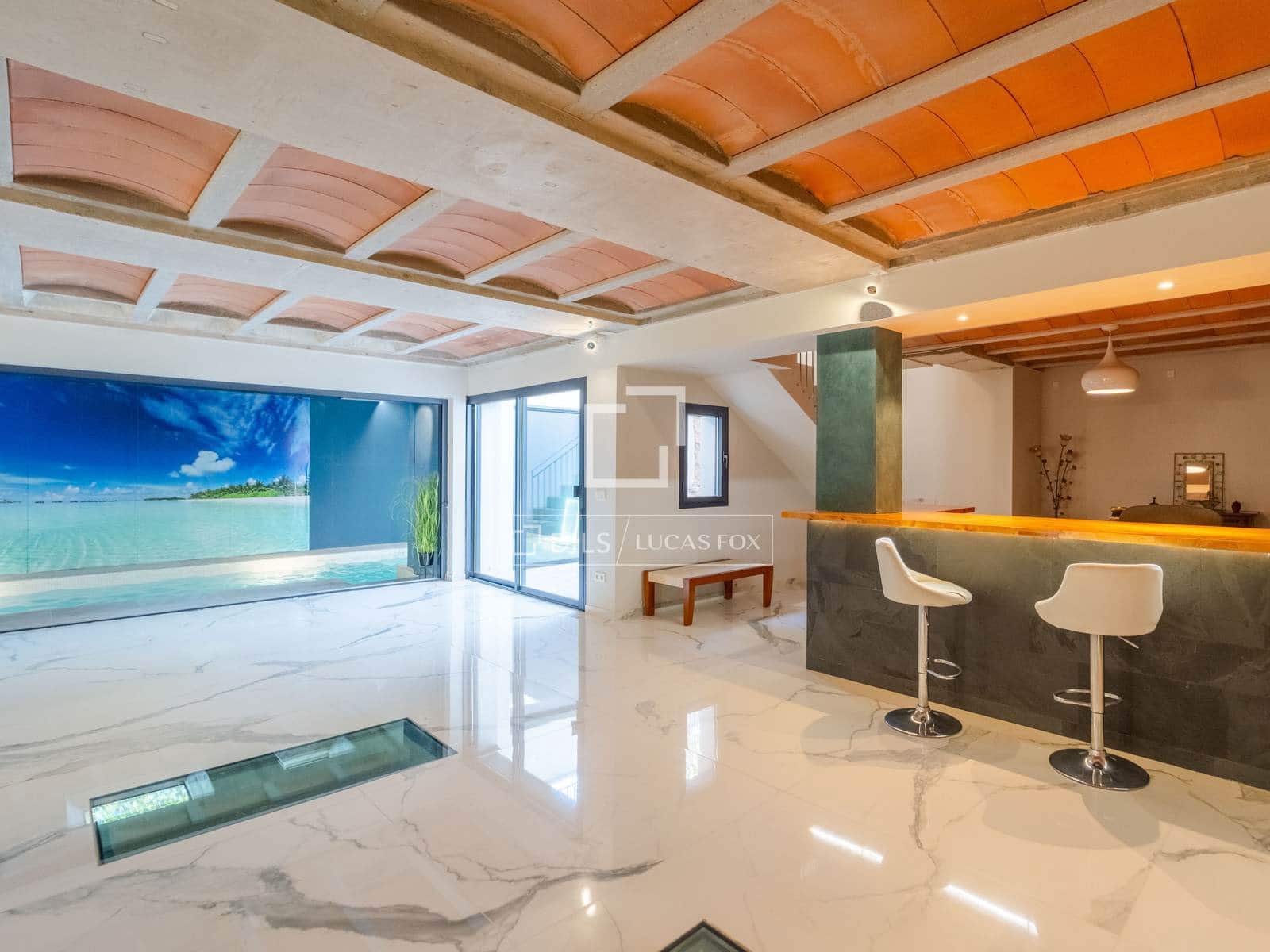 5 bedroom Villa for sale in La Pobla de Vallbona with pool garage - € 1,795,000 (Ref: 9996027)