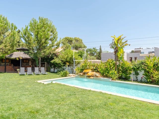 5 bedroom Villa for sale in La Pobla de Vallbona with pool garage - € 1,795,000 (Ref: 9996027)