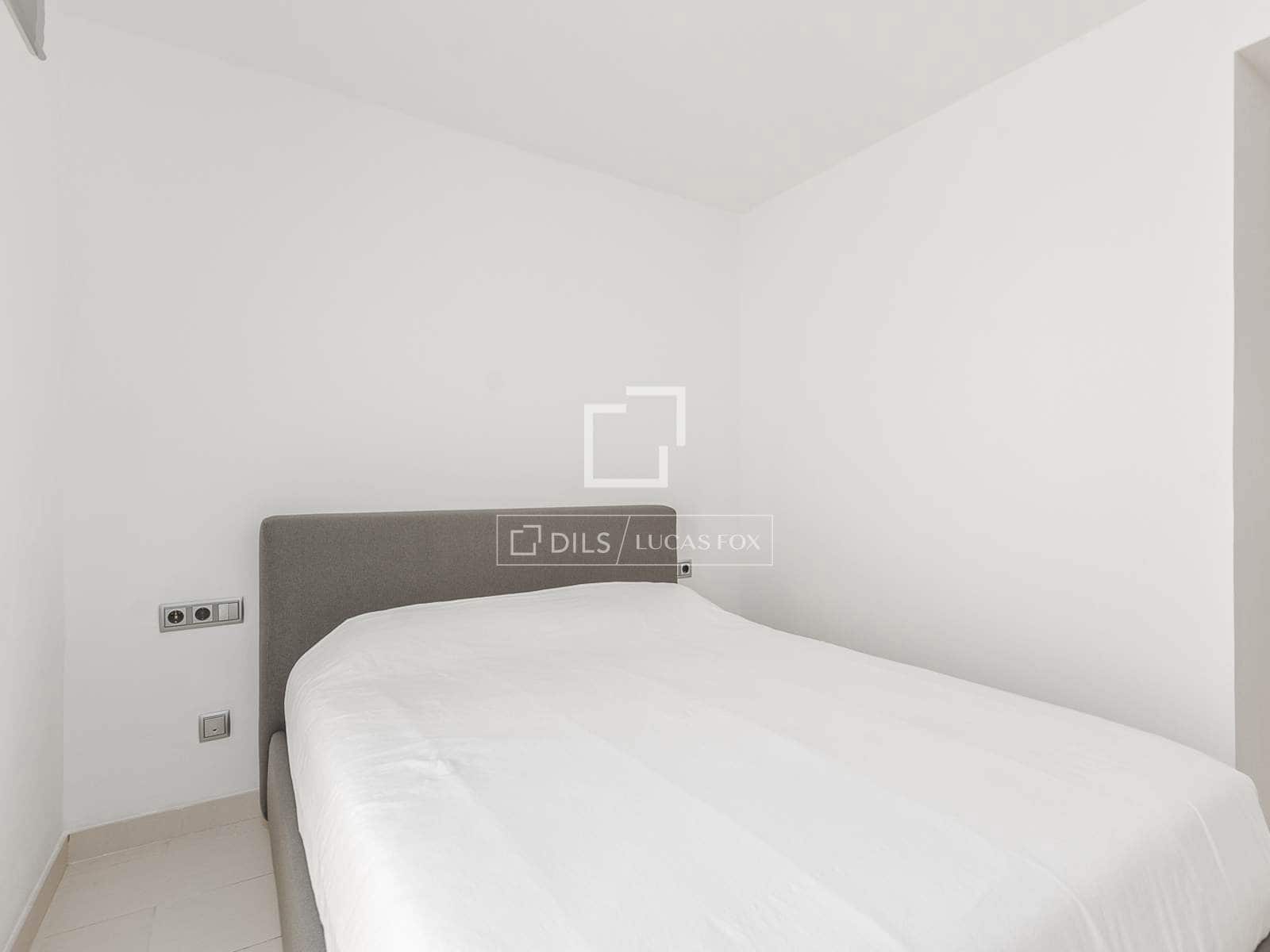 1 soveværelse Penthouse til salg i Barcelona by - € 630.000 (Ref: 9996182)