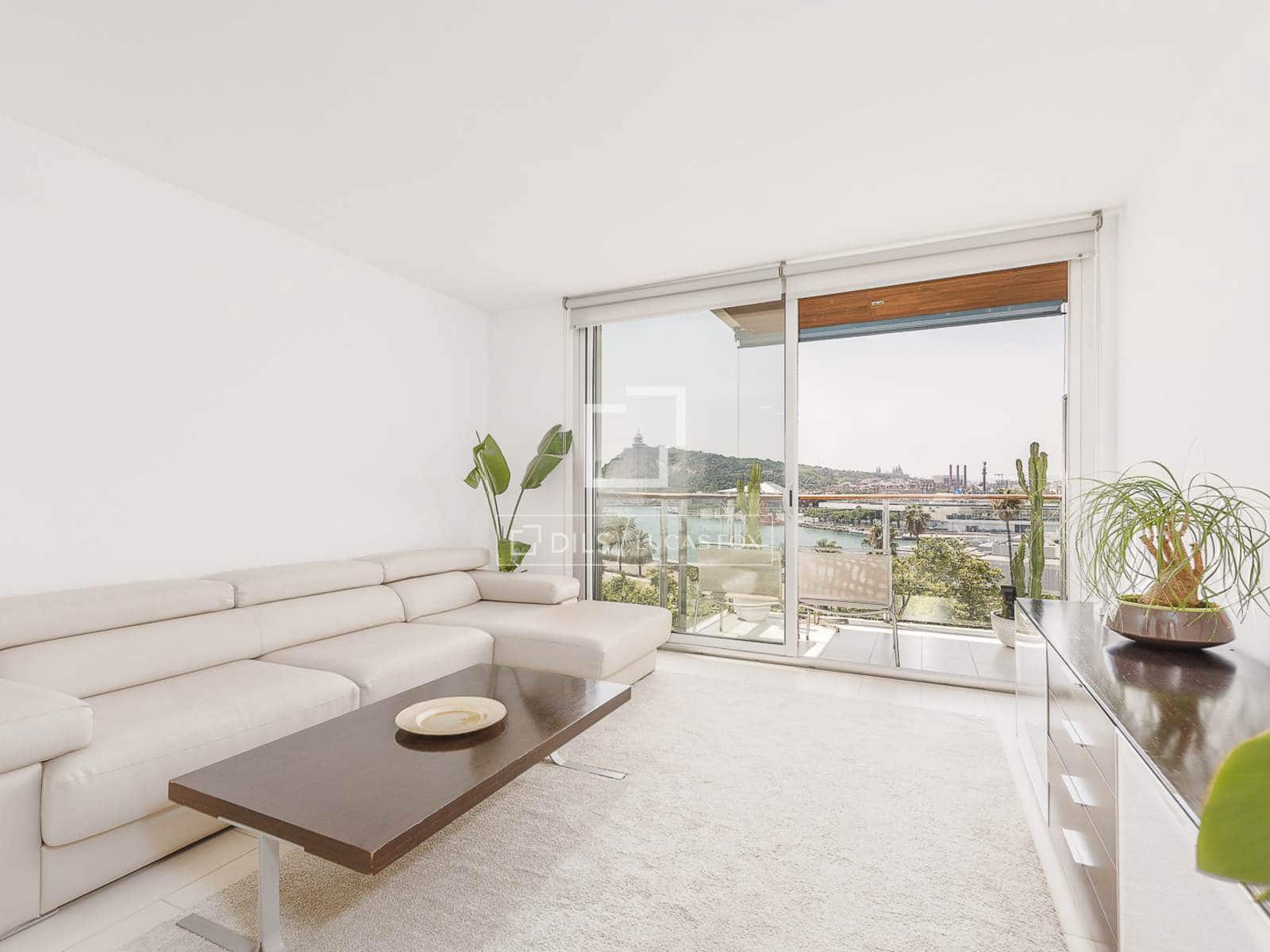1 soveværelse Penthouse til salg i Barcelona by - € 630.000 (Ref: 9996182)
