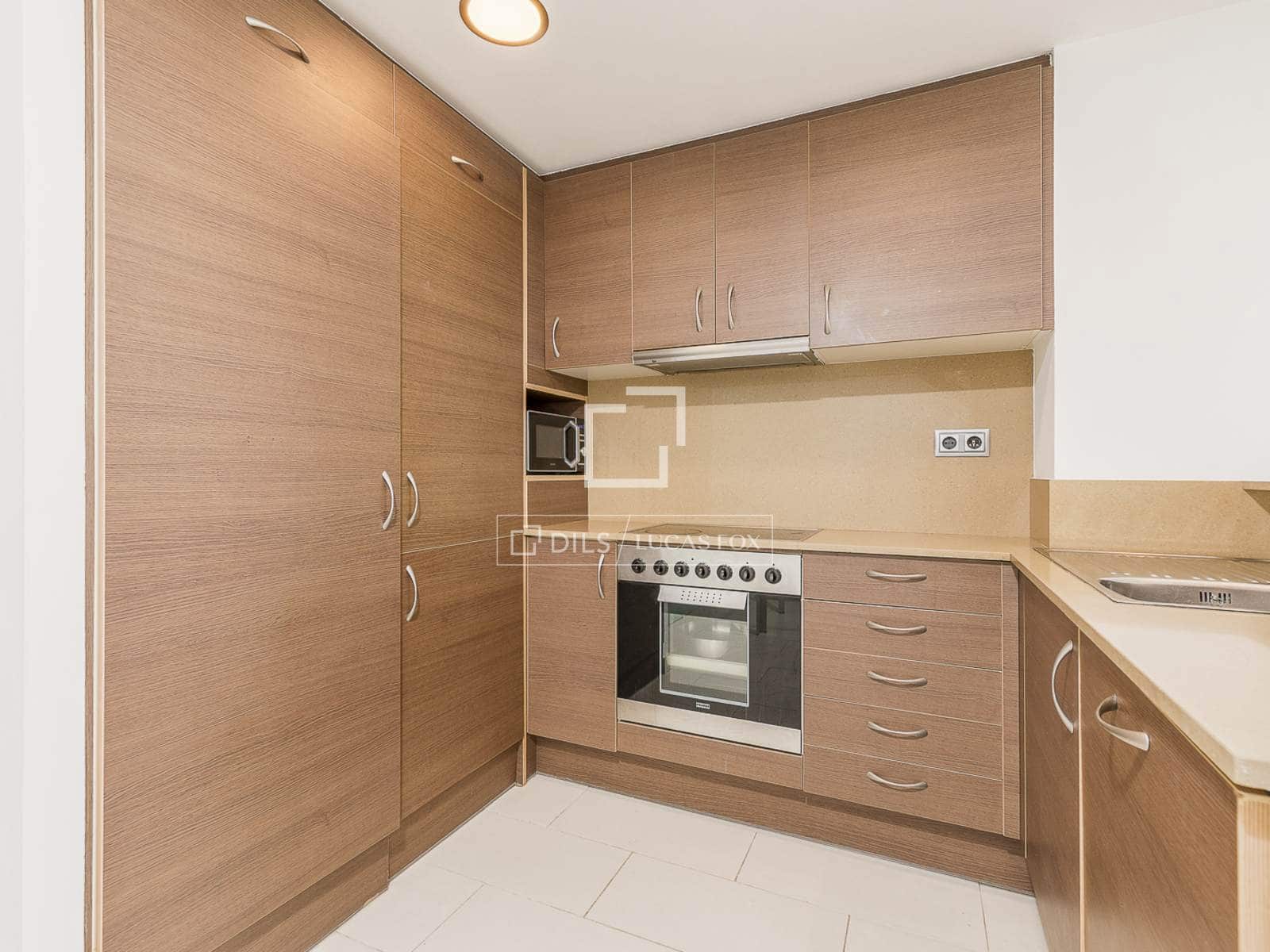 1 soveværelse Penthouse til salg i Barcelona by - € 630.000 (Ref: 9996182)