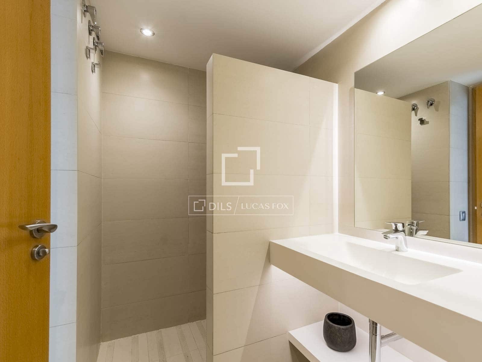 1 soveværelse Penthouse til salg i Barcelona by - € 630.000 (Ref: 9996182)