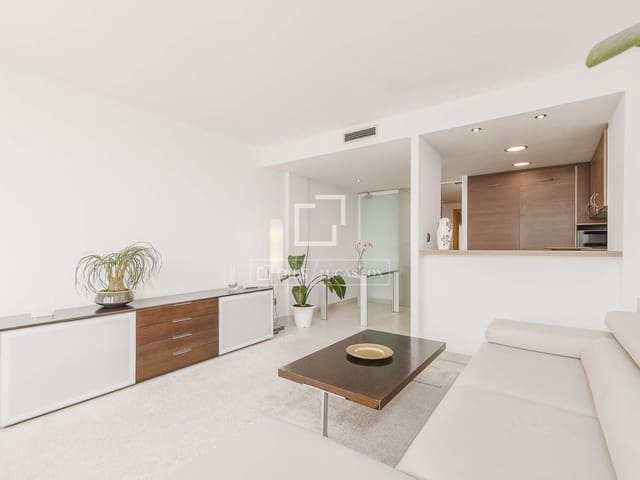 1 soveværelse Penthouse til salg i Barcelona by - € 630.000 (Ref: 9996182)