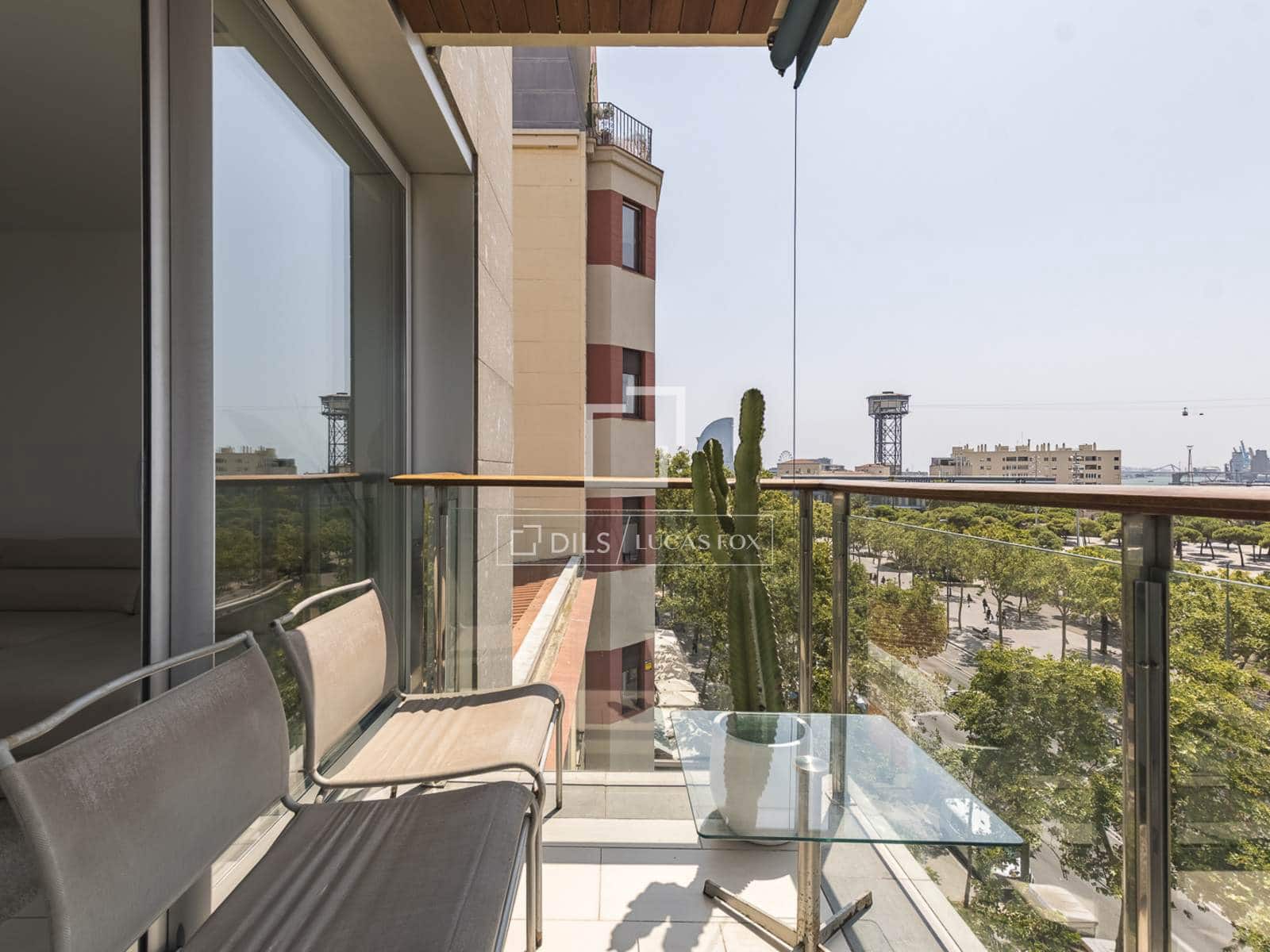1 soveværelse Penthouse til salg i Barcelona by - € 630.000 (Ref: 9996182)