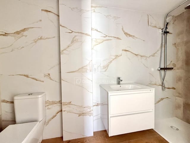 2 quarto Apartamento para venda em Alicante cidade com piscina garagem - 434 000 € (Ref: 9996274)