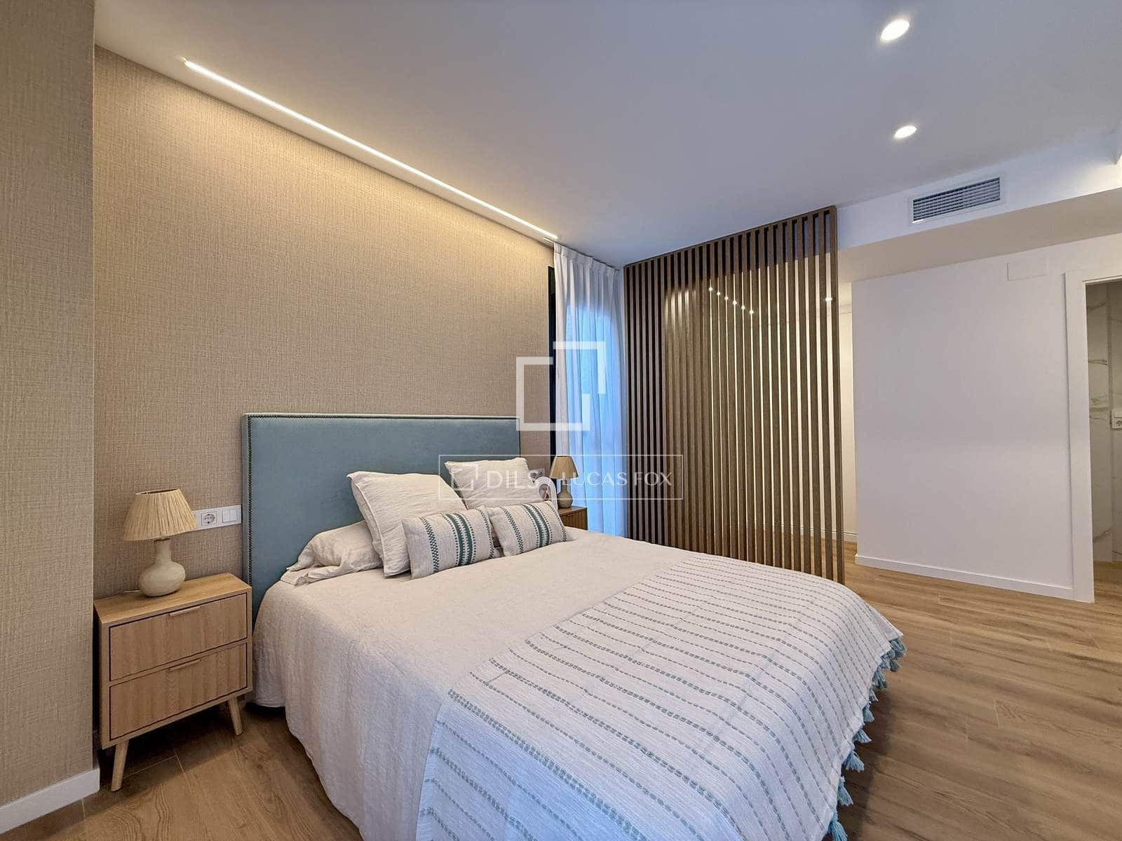 3 sypialnia Apartament na sprzedaż w Miasto Alicante / Alacant z basenem garażem - 489 000 € (Ref: 9996275)