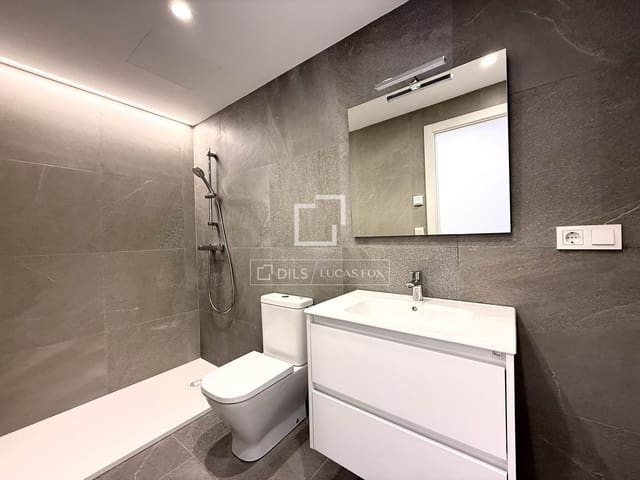 3 soveværelse Lejlighed til salg i Alicante by med swimmingpool garage - € 489.000 (Ref: 9996275)