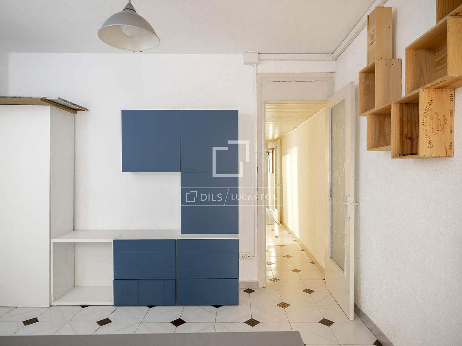 2 slaapkamer Appartement te koop in Barcelona stad - € 330.000 (Ref: 9996276)