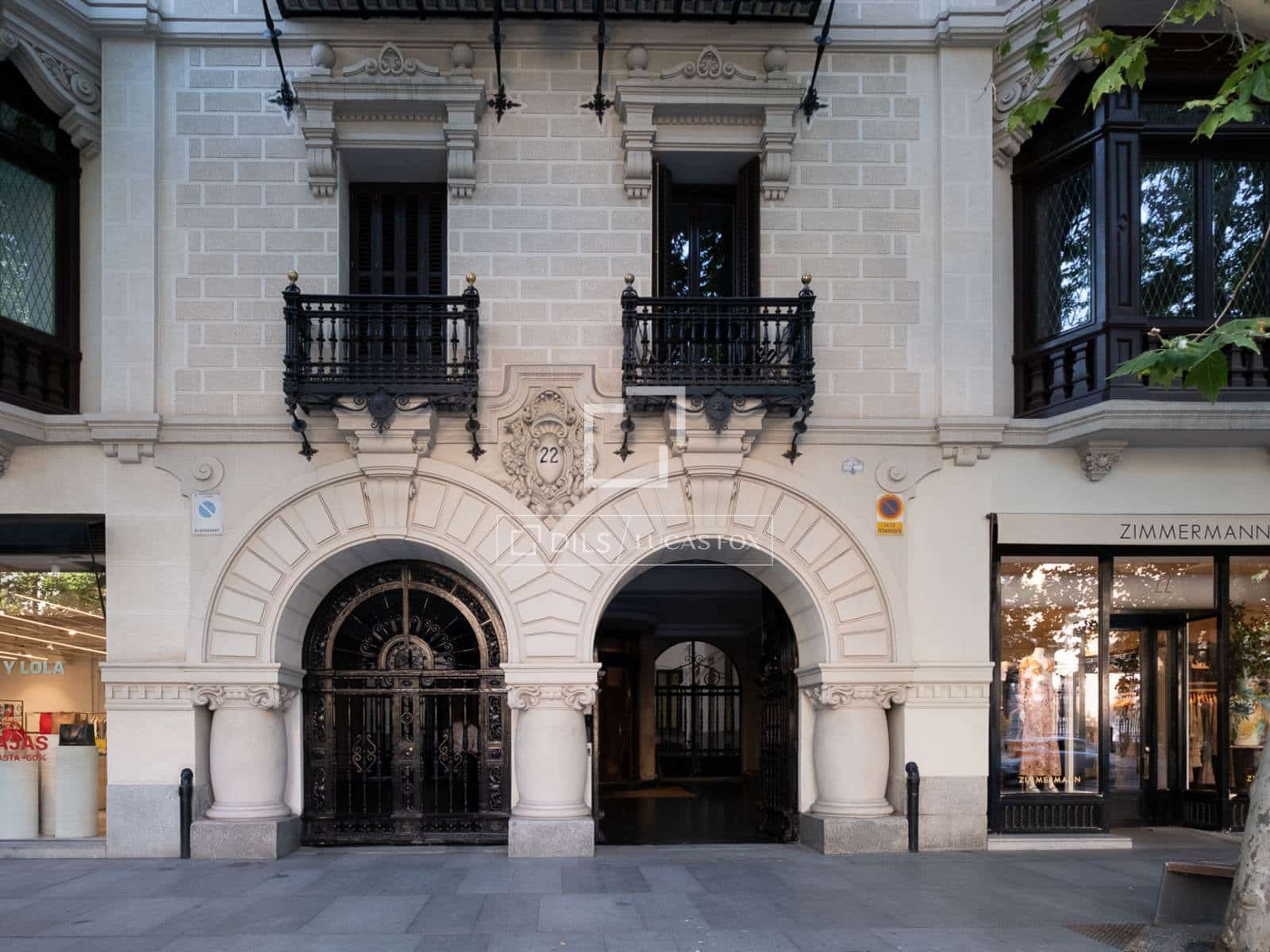 2 soveværelse Lejlighed til leje i Madrid by - € 6.200 (Ref: 9996277)