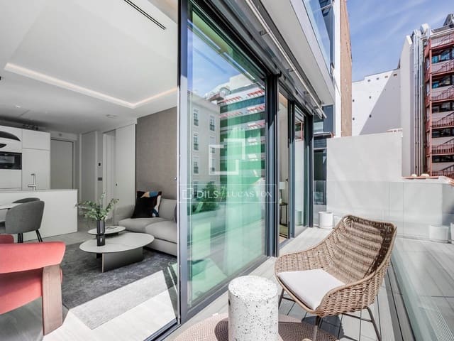 2 makuuhuone Huoneisto vuokrattavana paikassa Recoletos, Madrid kaupunki - 6 200 € (Ref: 9996277)
