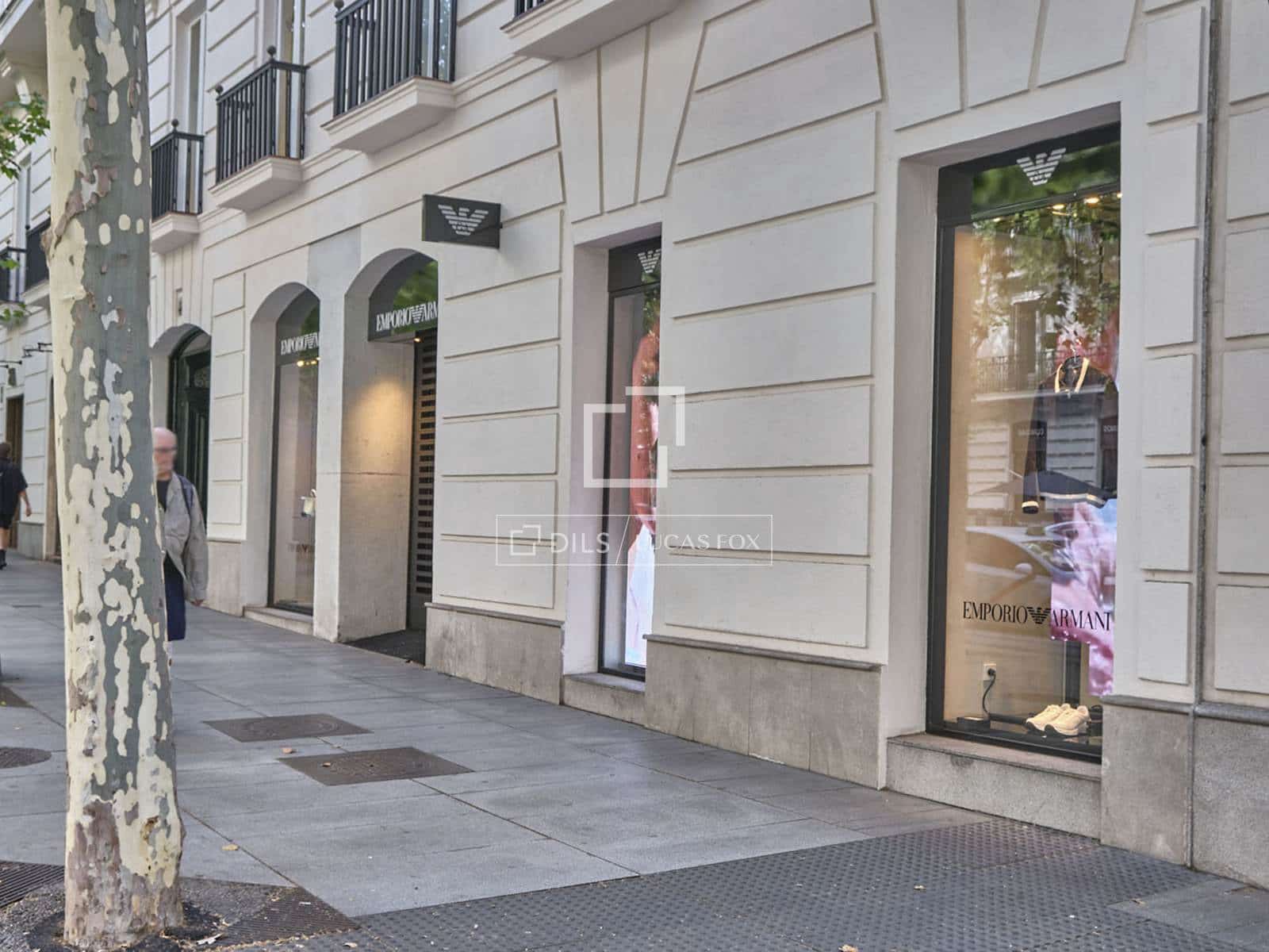 2 soveværelse Lejlighed til leje i Madrid by - € 6.200 (Ref: 9996277)