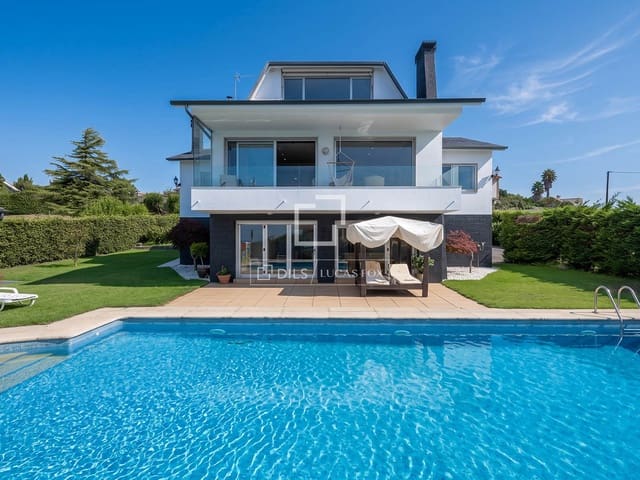 4 slaapkamer Villa te koop in Nigrán met zwembad garage - € 1.020.000 (Ref: 9996278)