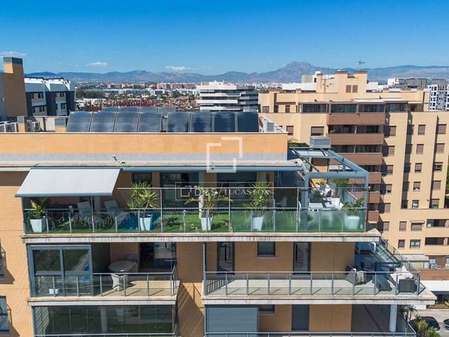 3 soveværelse Penthouse til salg i Alicante by med swimmingpool garage - € 1.100.000 (Ref: 9996279)
