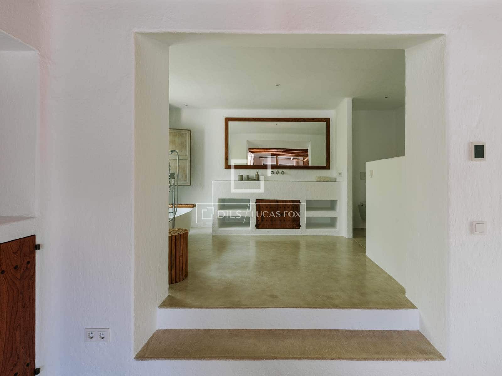 5 chambre Villa/Maison à vendre à Sant Llorenc de Balafia avec piscine garage - 7 850 000 € (Ref: 9996356)