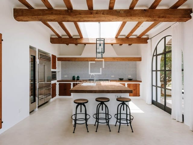 5 Zimmer Villa zu verkaufen in Sant Llorenç de Balafia, Sant Joan de Labritja mit Pool Garage - 7.850.000 € (Ref: 9996356)
