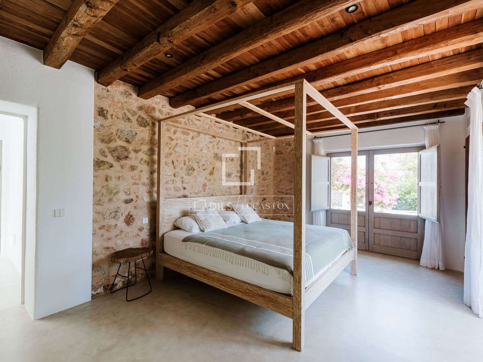 5 chambre Villa/Maison à vendre à Sant Llorenc de Balafia avec piscine garage - 7 850 000 € (Ref: 9996356)