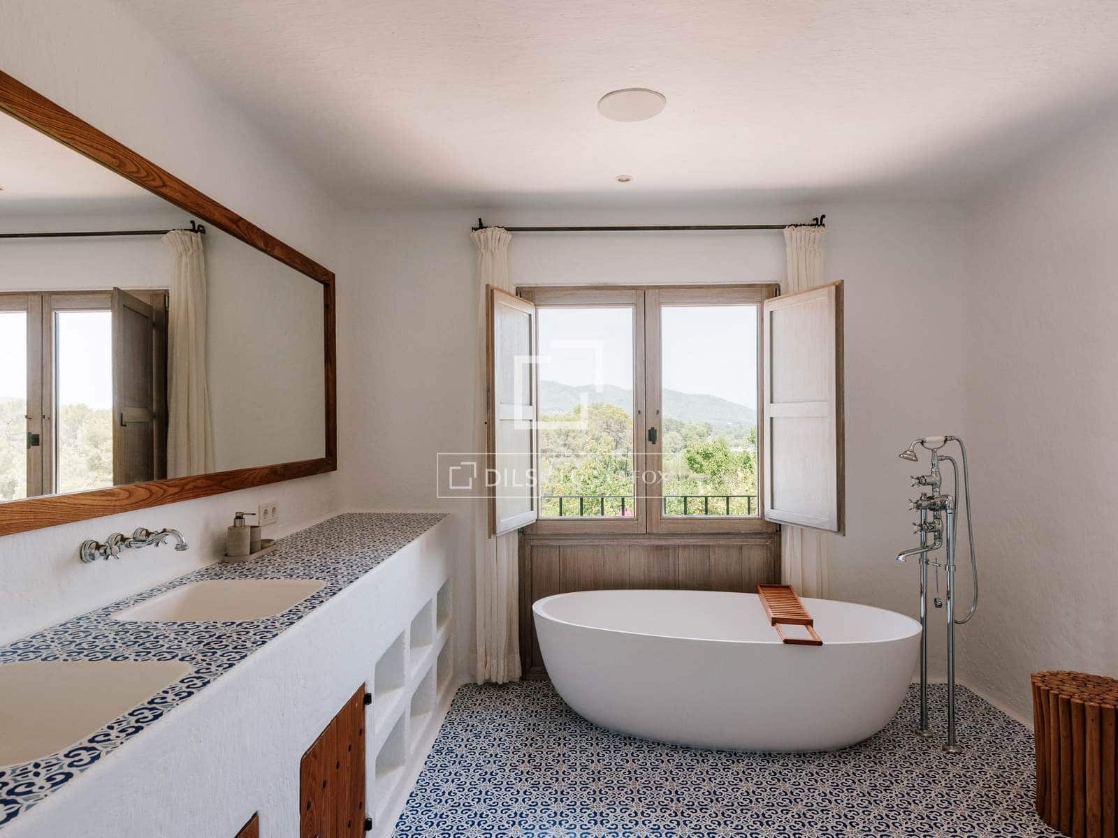 5 chambre Villa/Maison à vendre à Sant Llorenc de Balafia avec piscine garage - 7 850 000 € (Ref: 9996356)