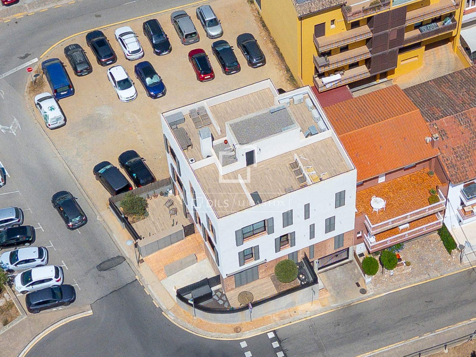 2 bedroom Apartment for sale in Begur with garage - € 350,000 (Ref: 9996357)
