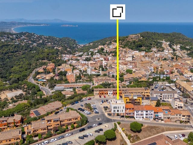 2 bedroom Apartment for sale in Begur with garage - € 350,000 (Ref: 9996357)