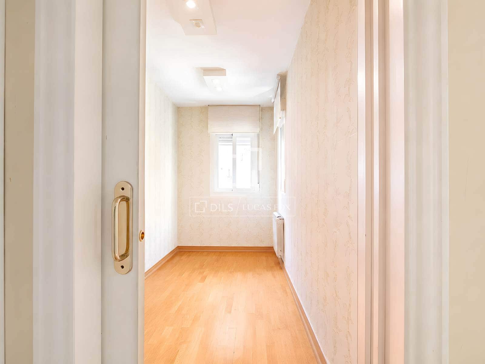 4 soveværelse Villa til salg i Majadahonda med swimmingpool - € 1.250.000 (Ref: 9996358)
