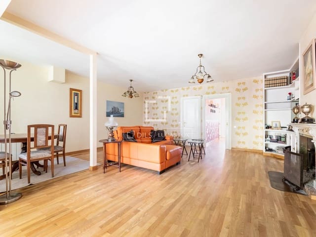 4 soveværelse Villa til salg i Majadahonda med swimmingpool - € 1.250.000 (Ref: 9996358)