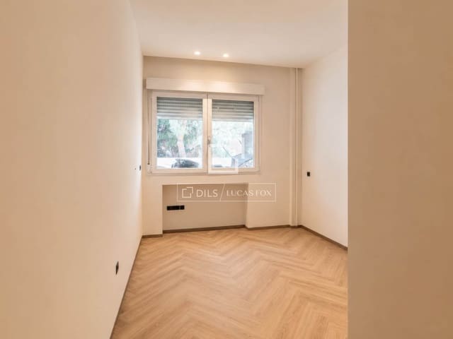 5 chambre Appartement à vendre à Jerónimos, Madrid ville - 1 950 000 € (Ref: 9997511)