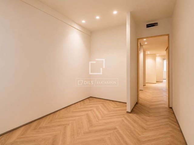 5 chambre Appartement à vendre à Jerónimos, Madrid ville - 1 950 000 € (Ref: 9997511)