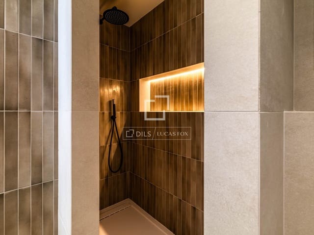 5 quarto Apartamento para venda em Jerónimos, Madrid cidade com garagem - 1 950 000 € (Ref: 9997511)