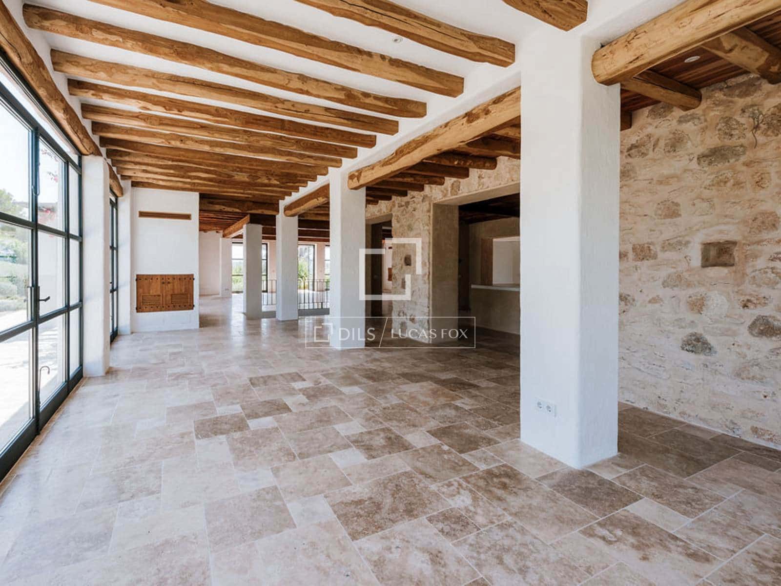 Chalet de 6 habitaciones en Santa Gertrudis de Fruitera en venta con piscina garaje - 7.850.000 € (Ref: 9997512)