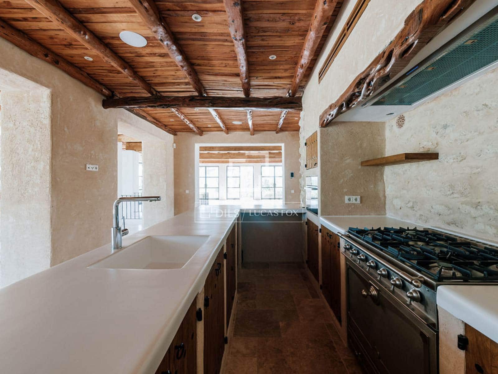 Chalet de 6 habitaciones en Santa Gertrudis de Fruitera en venta con piscina garaje - 7.850.000 € (Ref: 9997512)