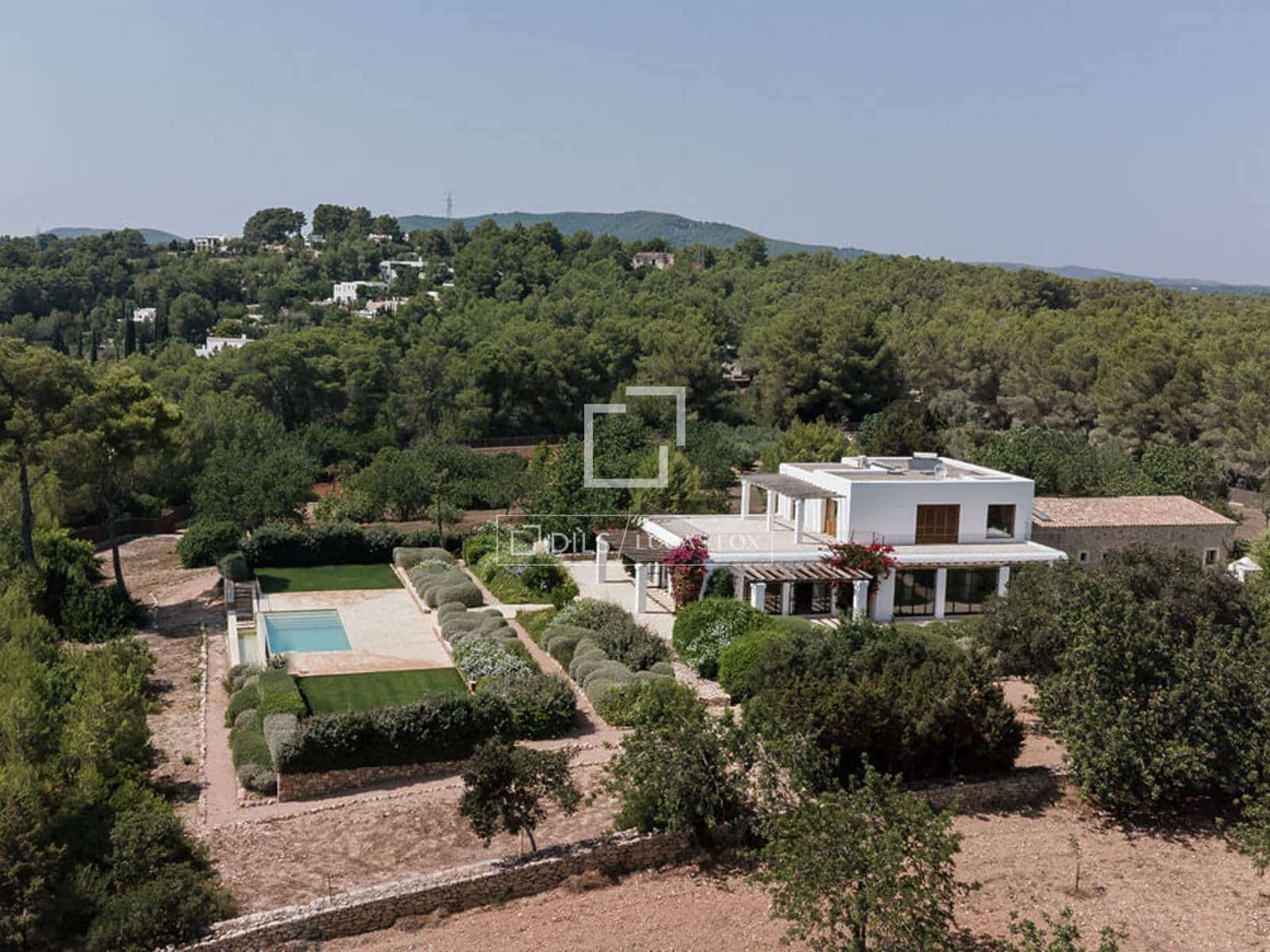 Chalet de 6 habitaciones en Santa Gertrudis de Fruitera en venta con piscina garaje - 7.850.000 € (Ref: 9997512)