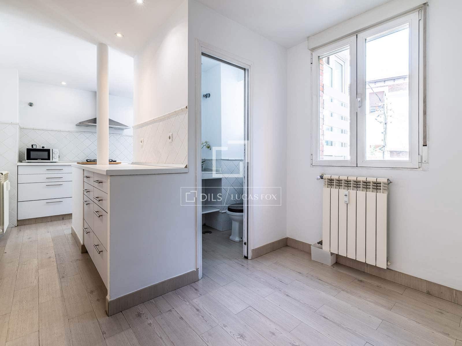 3 bedroom Apartment for sale in Madrid city - € 985,000 (Ref: 9997568)