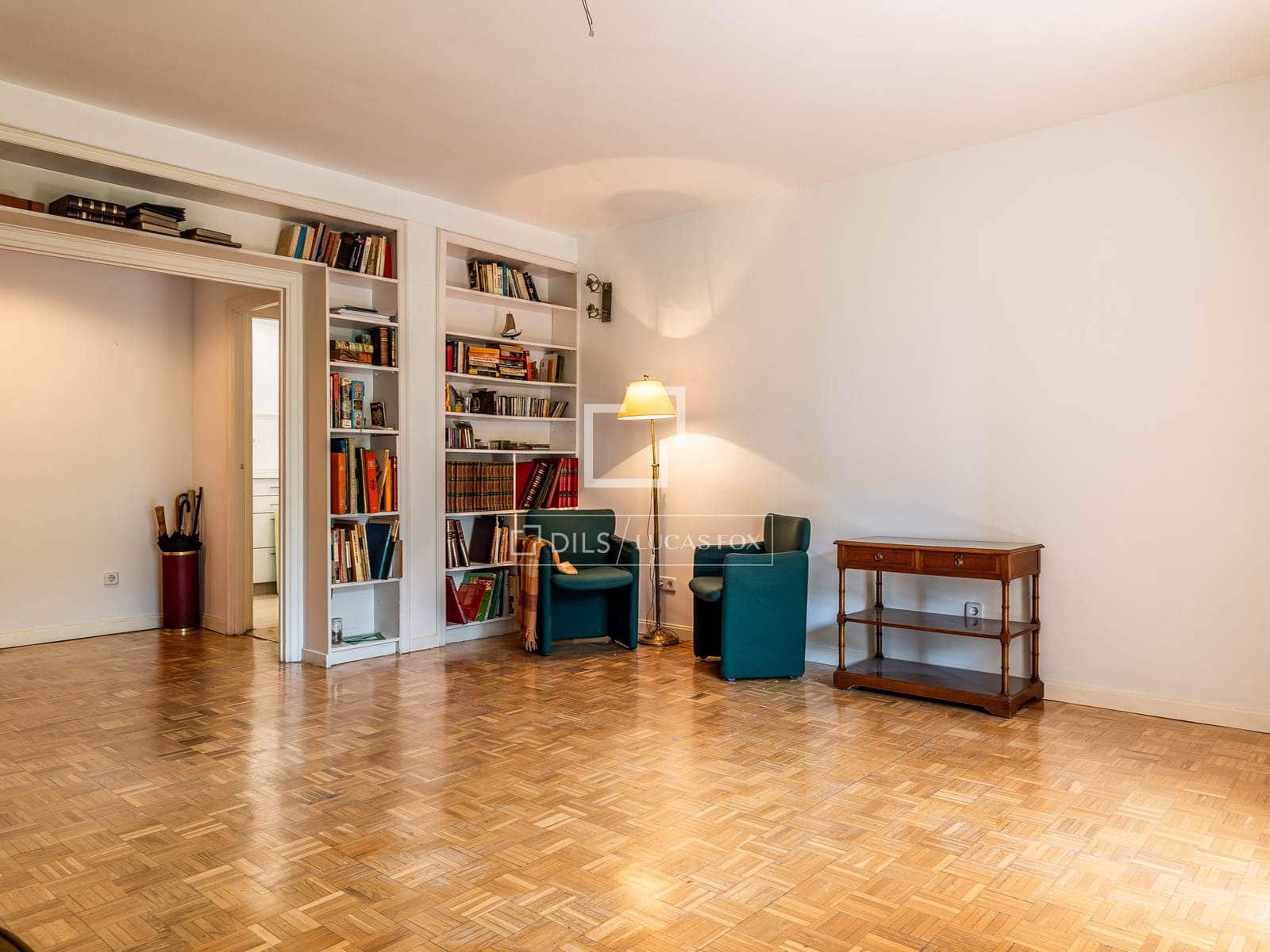 3 bedroom Apartment for sale in Madrid city - € 985,000 (Ref: 9997568)