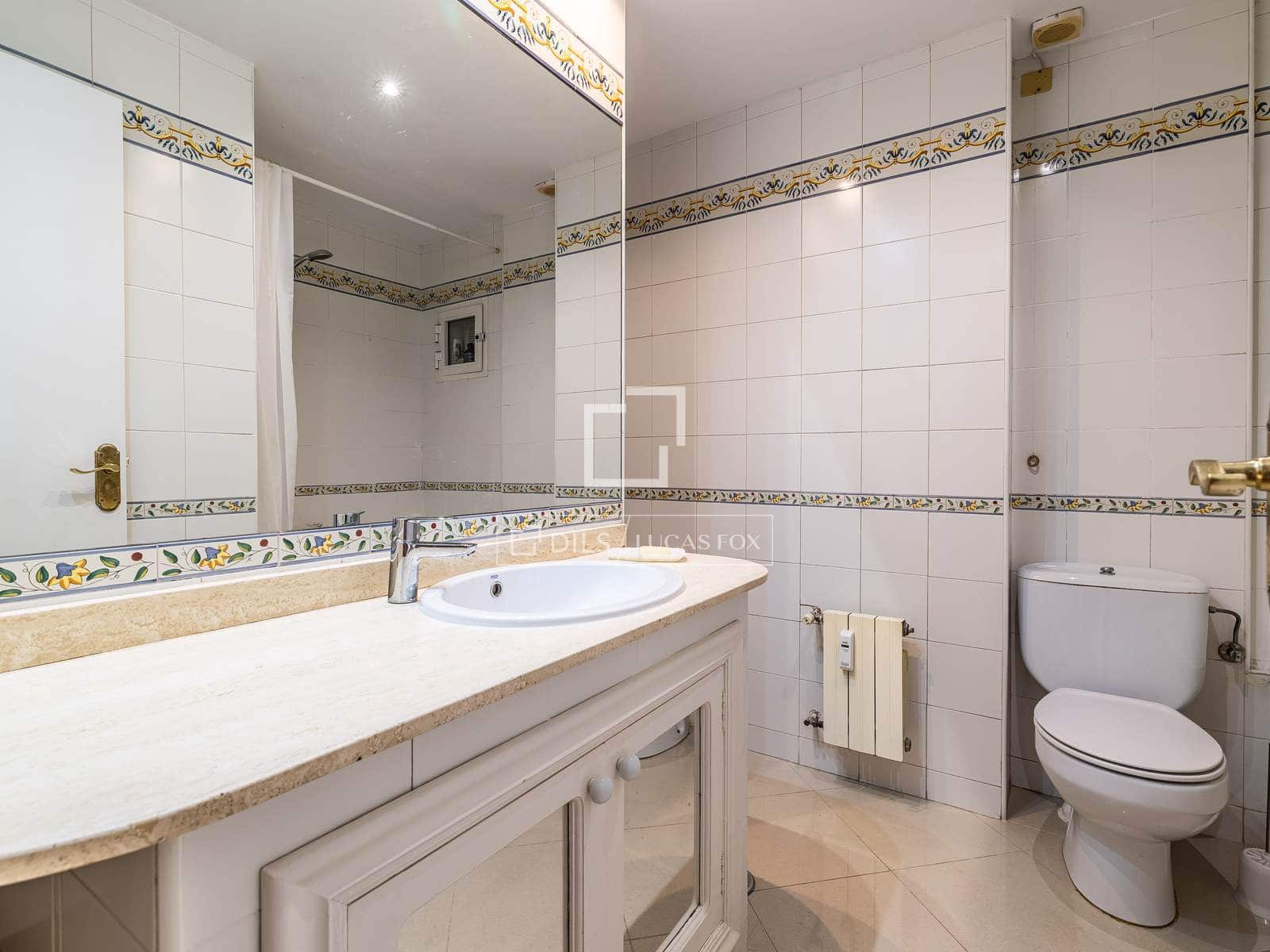 3 bedroom Apartment for sale in Madrid city - € 985,000 (Ref: 9997568)