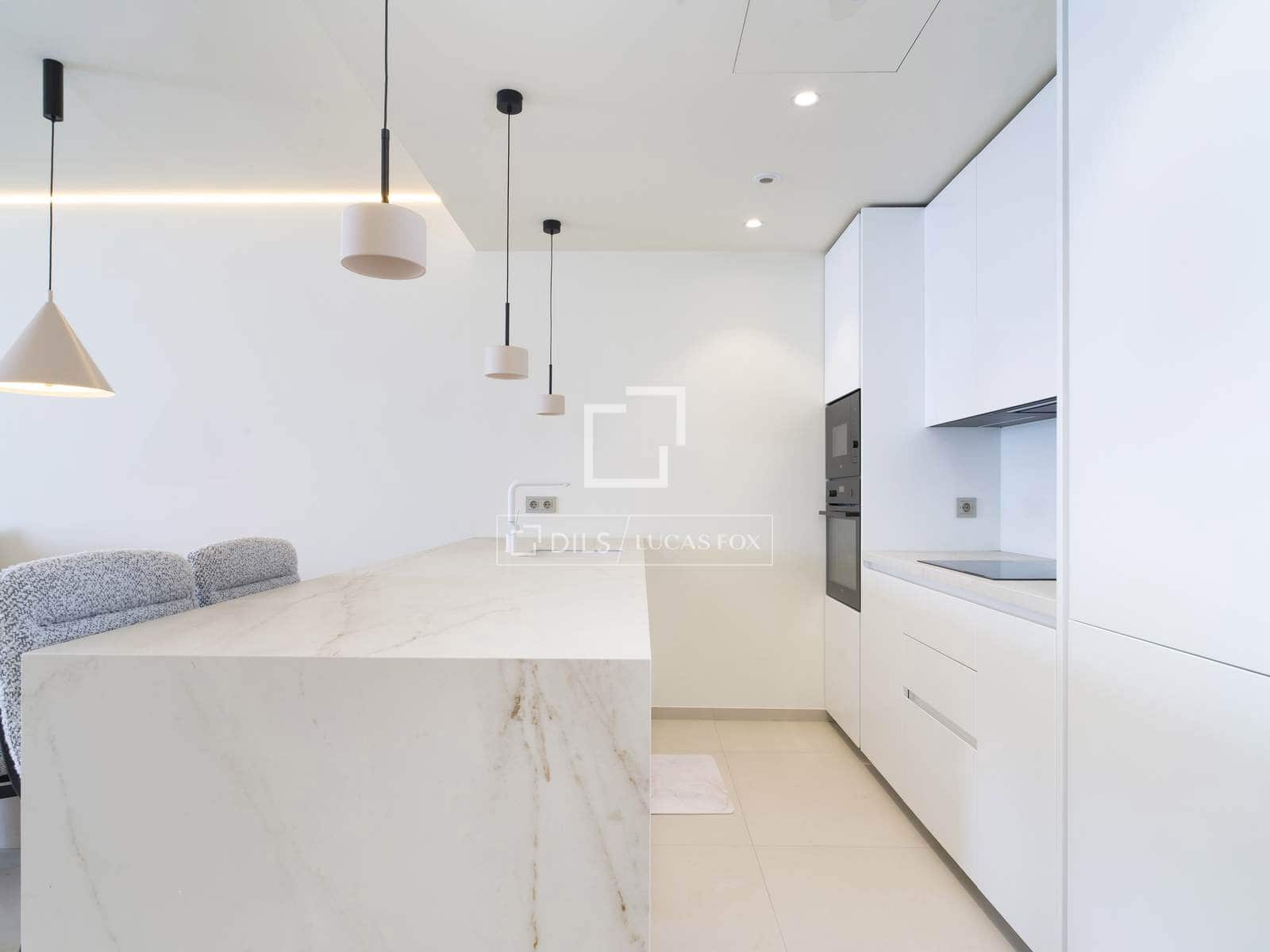2 slaapkamer Appartement te koop in Fuengirola met zwembad garage - € 695.000 (Ref: 9997569)