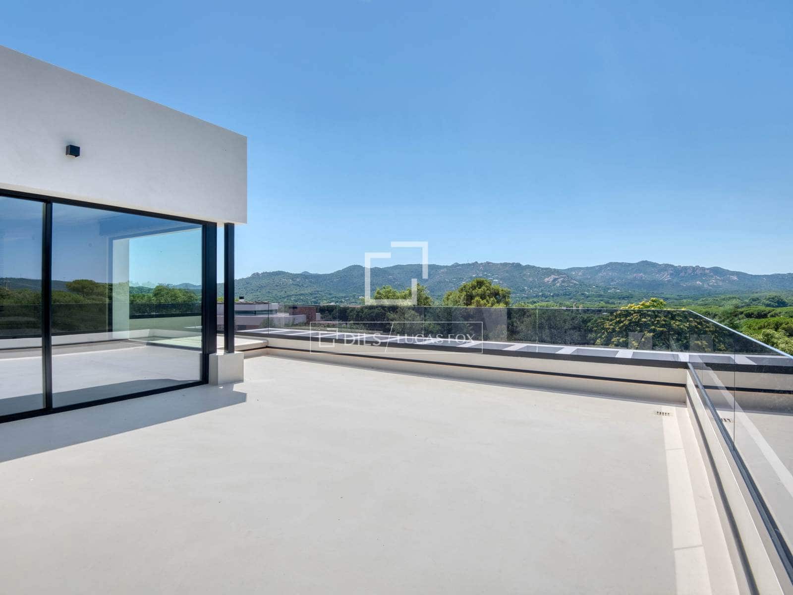 5 soveværelse Villa til salg i Santa Cristina d'Aro med swimmingpool garage - € 3.500.000 (Ref: 9997570)