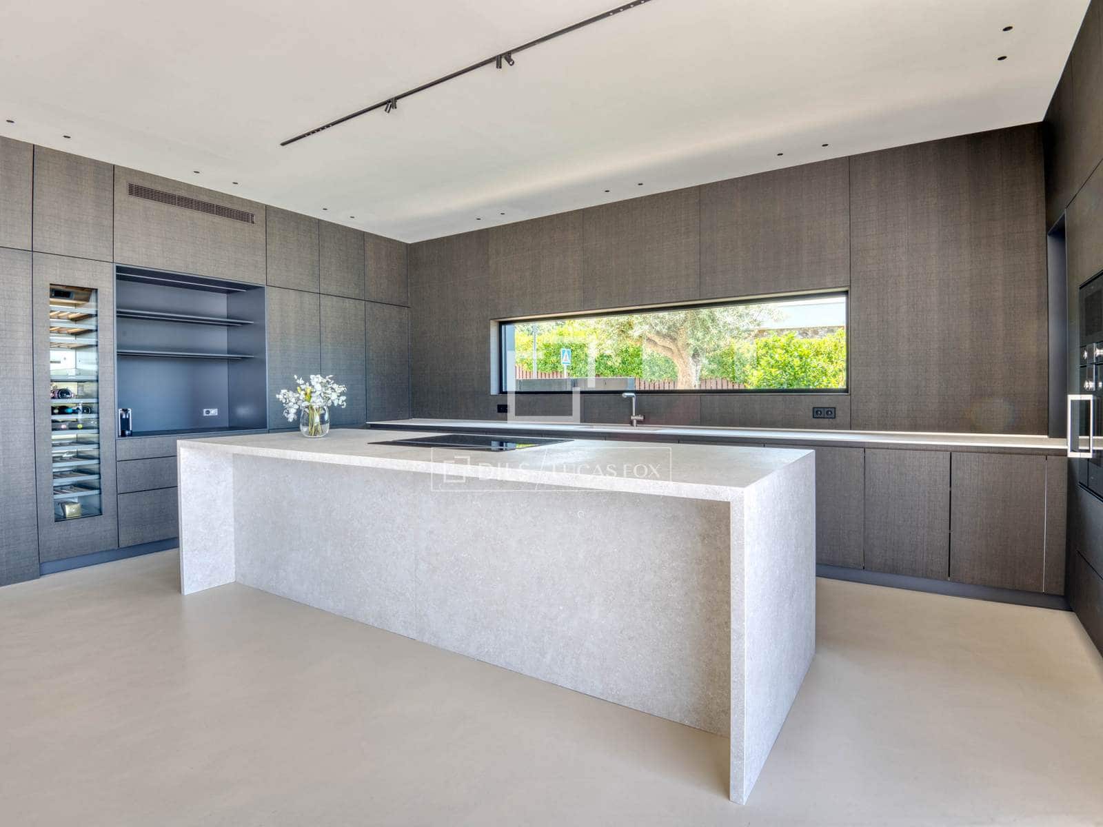 5 soveværelse Villa til salg i Santa Cristina d'Aro med swimmingpool garage - € 3.500.000 (Ref: 9997570)