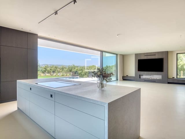 5 soveværelse Villa til salg i Santa Cristina d'Aro med swimmingpool garage - € 3.500.000 (Ref: 9997570)