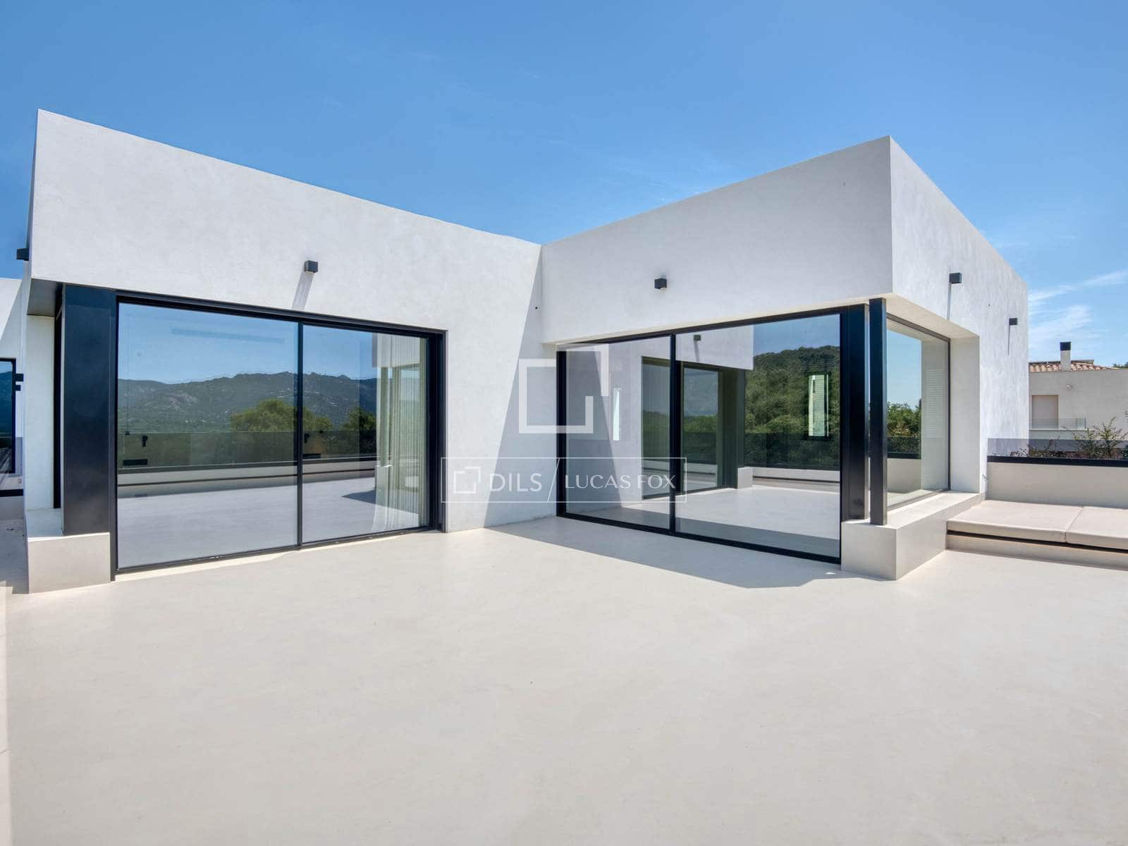 5 soveværelse Villa til salg i Santa Cristina d'Aro med swimmingpool garage - € 3.500.000 (Ref: 9997570)