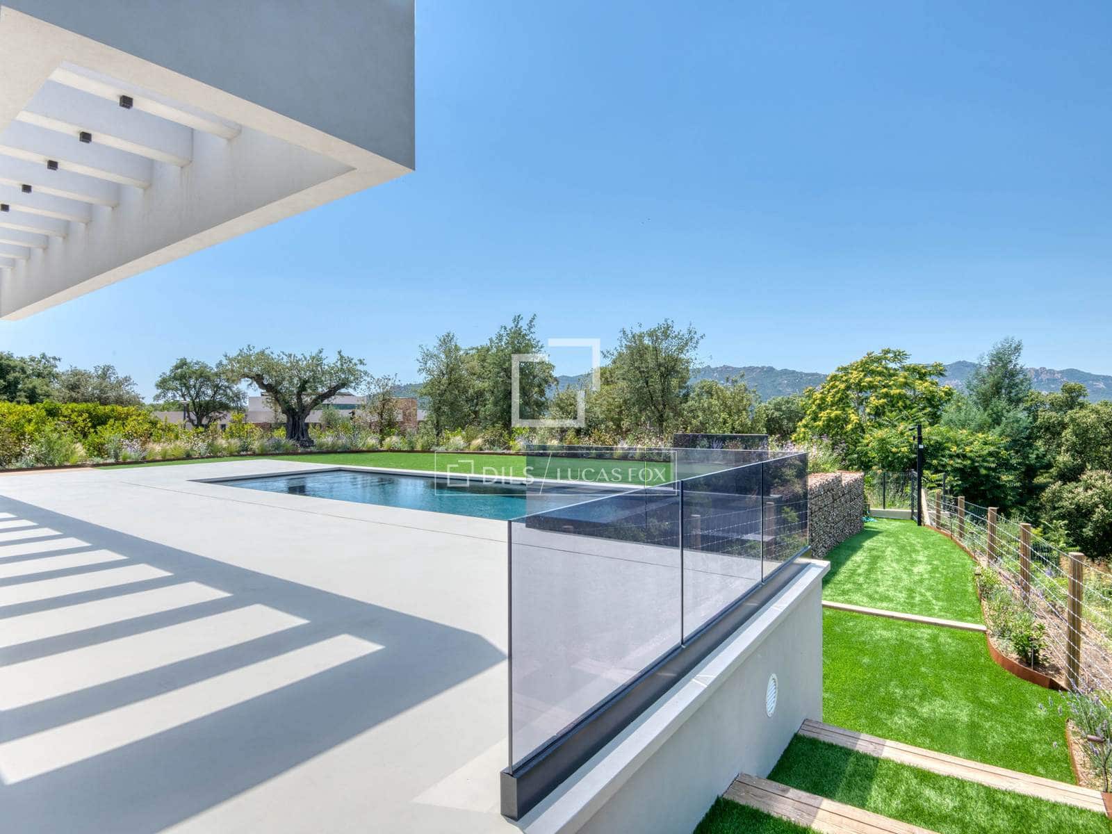 5 soveværelse Villa til salg i Santa Cristina d'Aro med swimmingpool garage - € 3.500.000 (Ref: 9997570)
