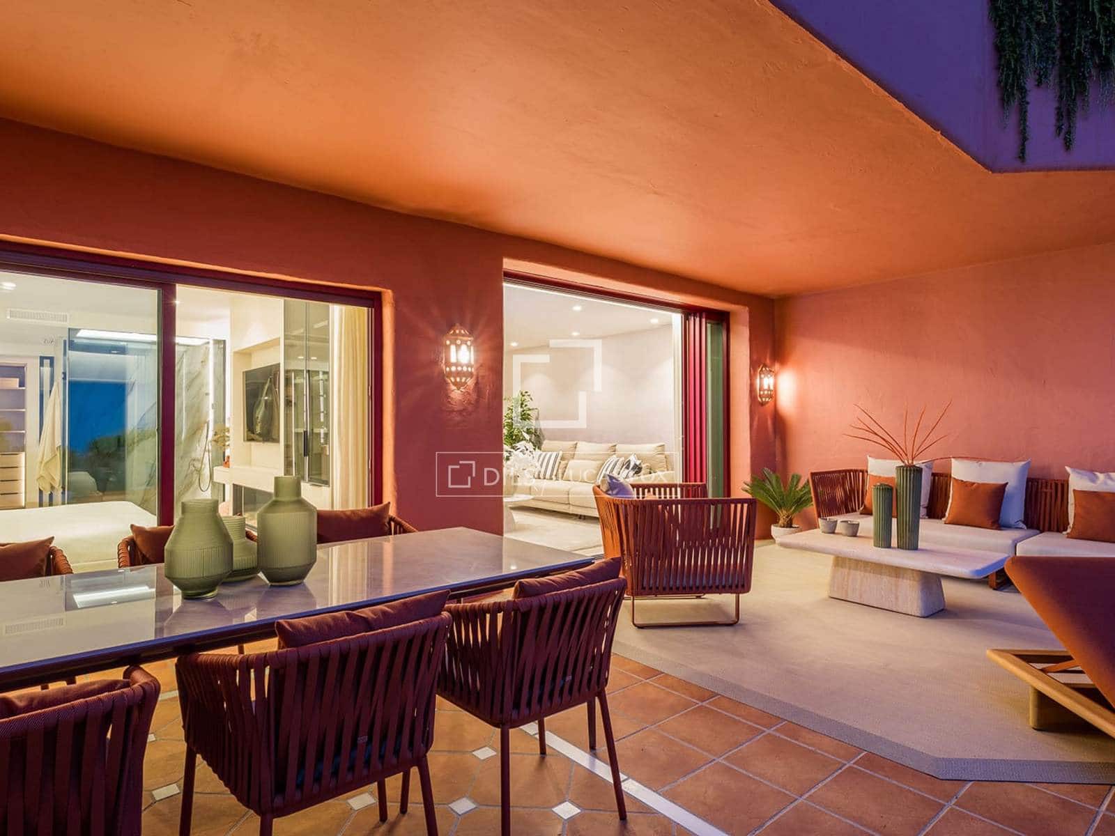 3 sovrum Lägenhet till salu i Estepona med pool garage - 2 350 000 € (Ref: 9997699)