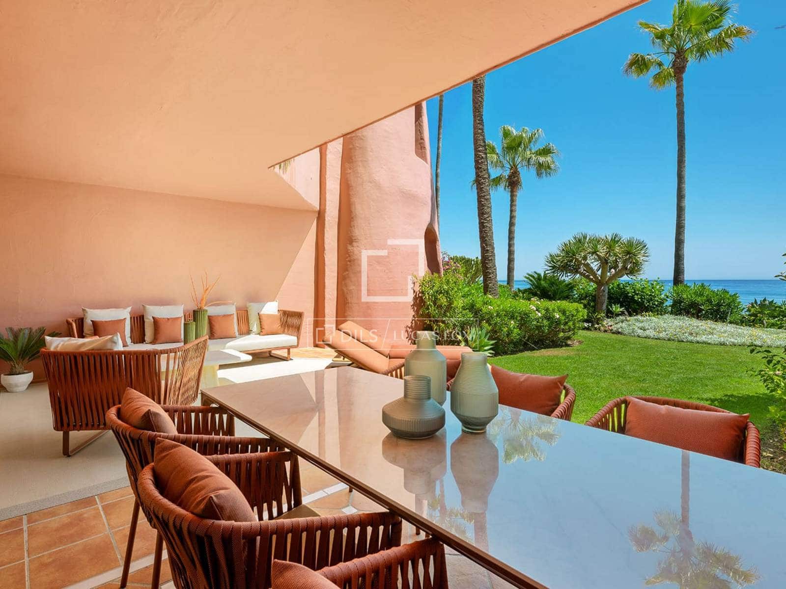 3 sovrum Lägenhet till salu i Estepona med pool garage - 2 350 000 € (Ref: 9997699)