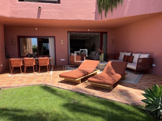 3 sovrum Lägenhet till salu i Estepona med pool garage - 2 350 000 € (Ref: 9997699)