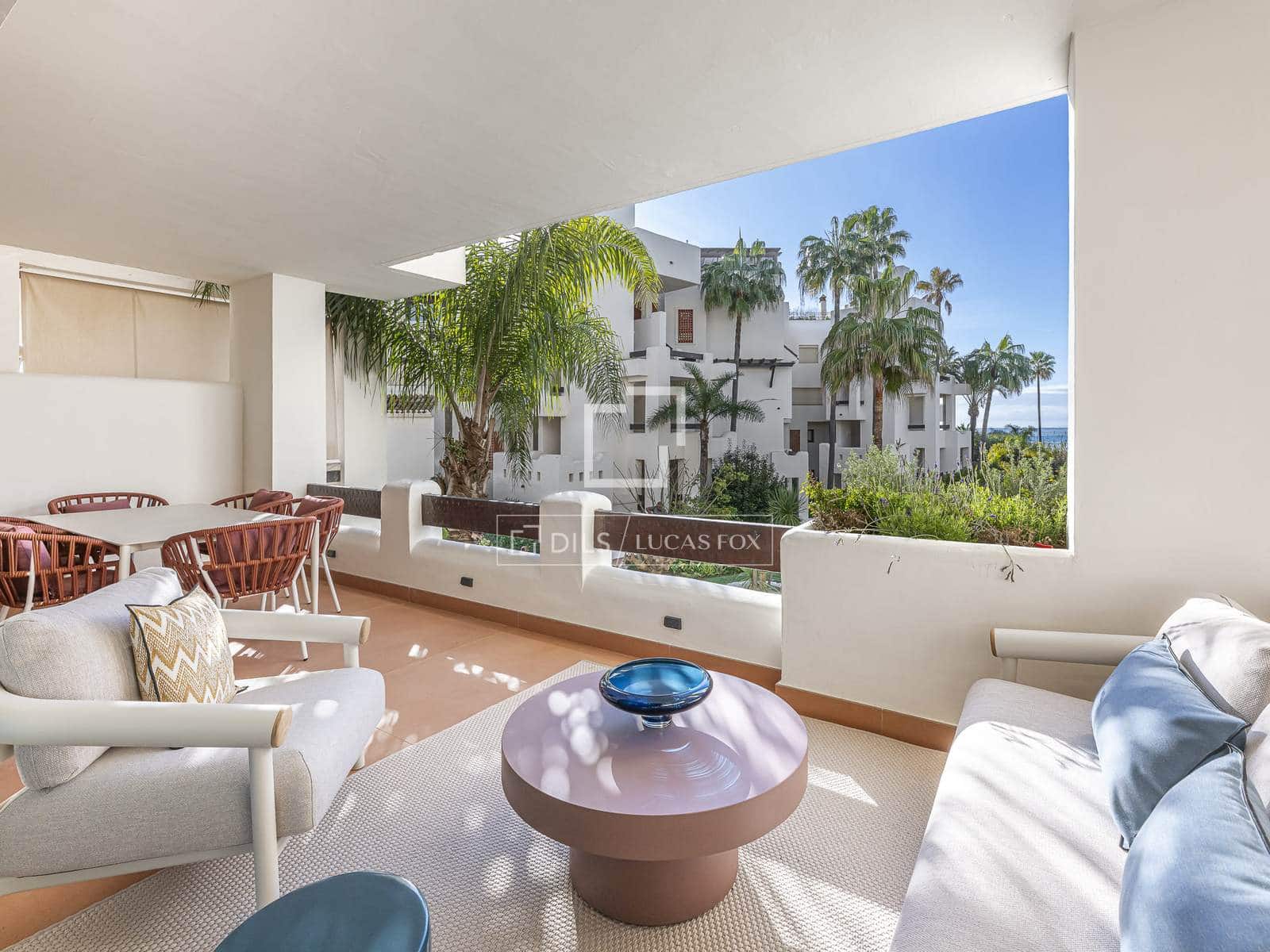 3 sovrum Lägenhet till salu i New Golden Mile med pool garage - 1 895 000 € (Ref: 9997700)