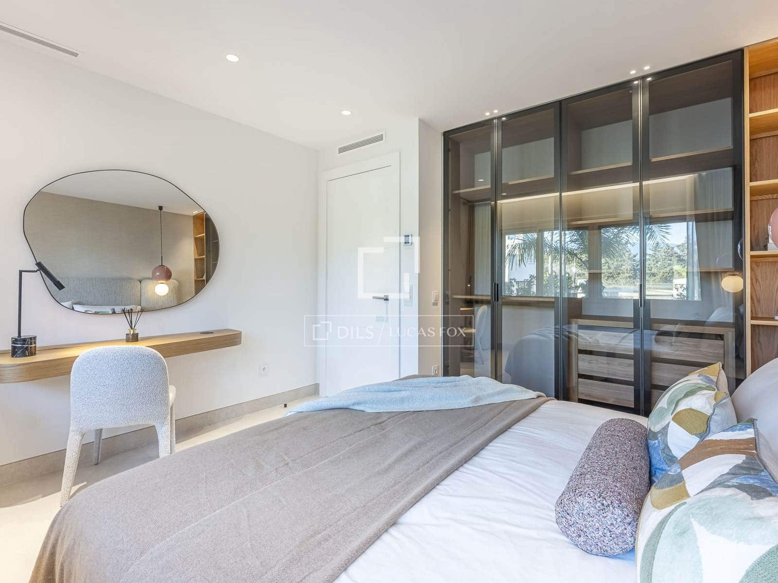 3 sovrum Lägenhet till salu i New Golden Mile med pool garage - 1 895 000 € (Ref: 9997700)