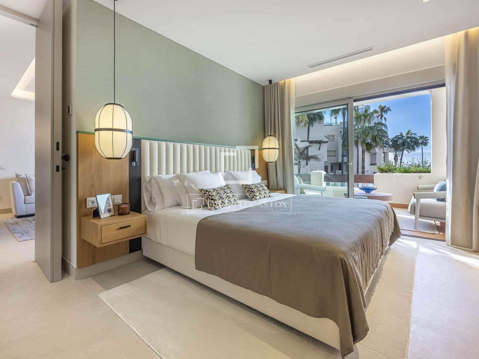 3 sovrum Lägenhet till salu i New Golden Mile med pool garage - 1 895 000 € (Ref: 9997700)
