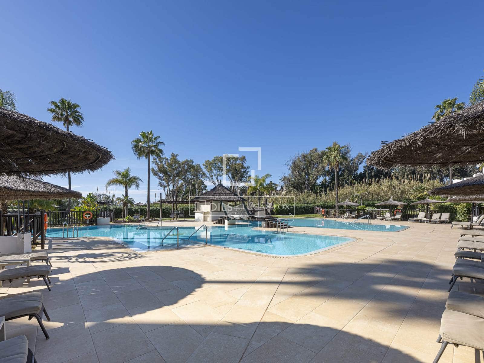 3 Zimmer Penthouse zu verkaufen in New Golden Mile mit Pool Garage - 2.995.000 € (Ref: 9997701)